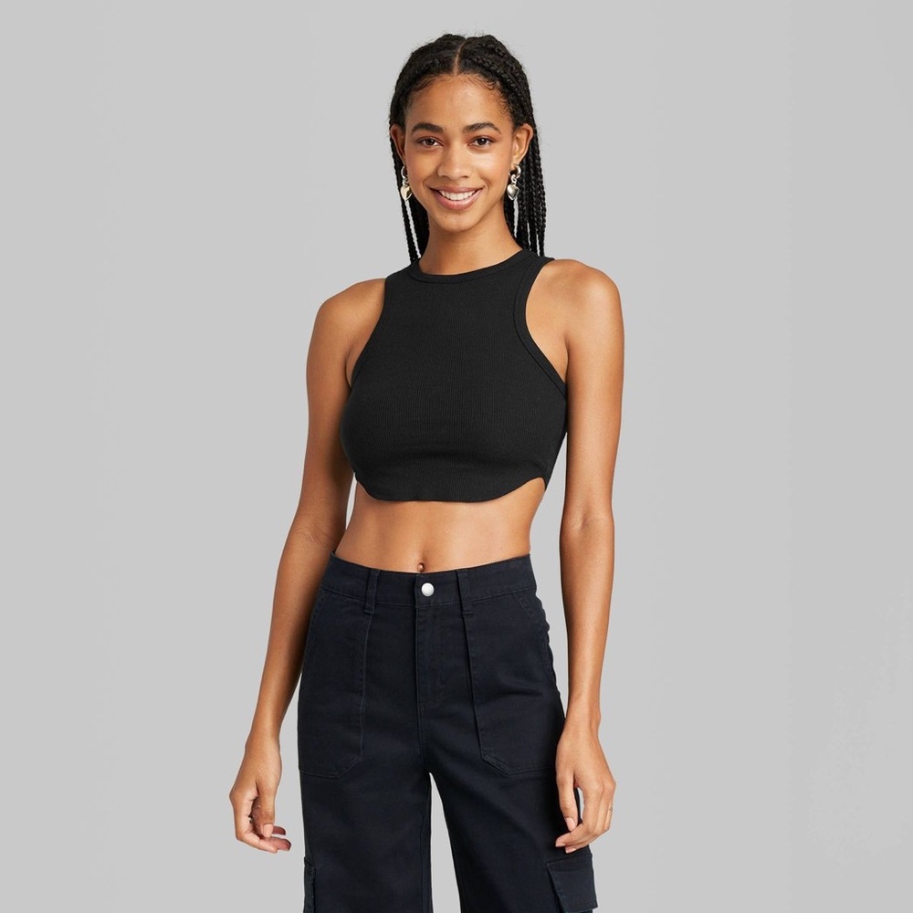 New Women’s Wild Fable black ribbed crop top - Picture 2 of 3